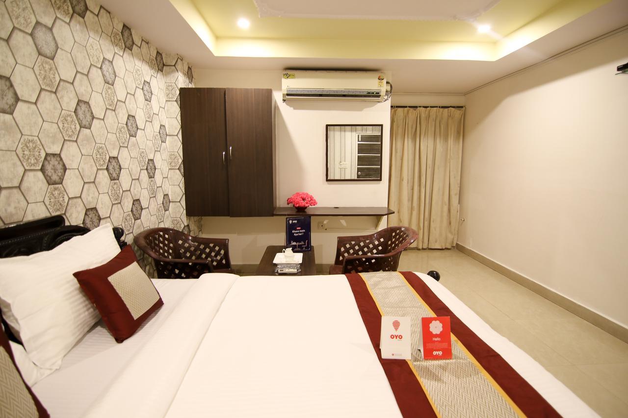 Oyo 9207 Chakri Guest House Visakhapatnam Ngoại thất bức ảnh