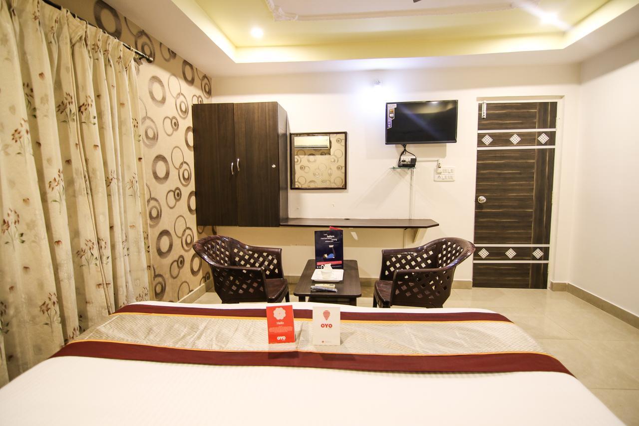 Oyo 9207 Chakri Guest House Visakhapatnam Ngoại thất bức ảnh